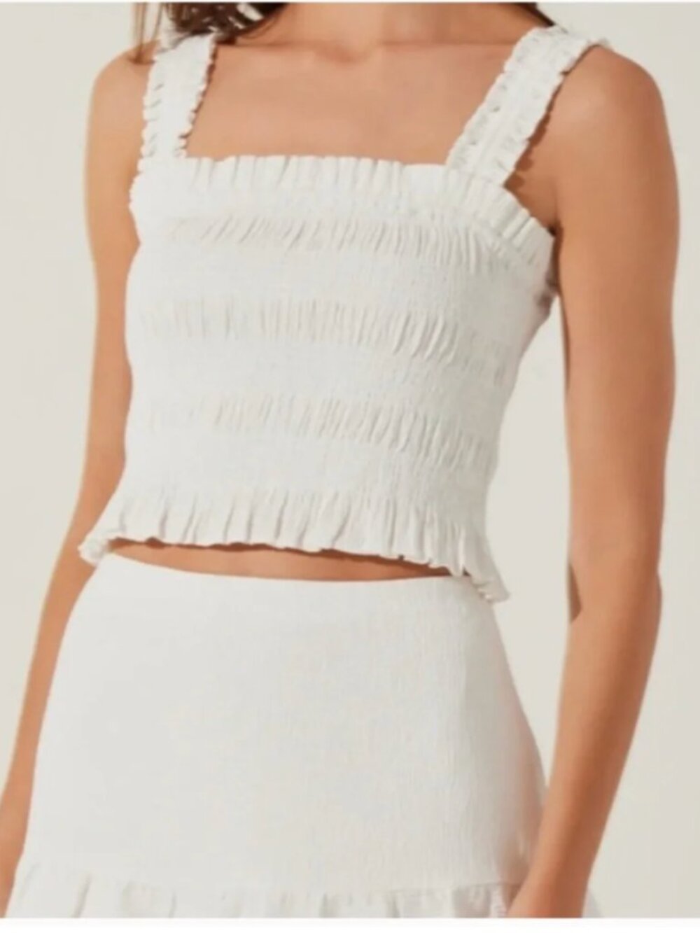 ASTR The Label White Smocked Ruffle Crop Tank Top M